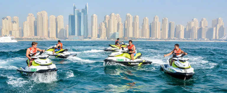 Embrace the Thrill of Water Skiing in Dubai