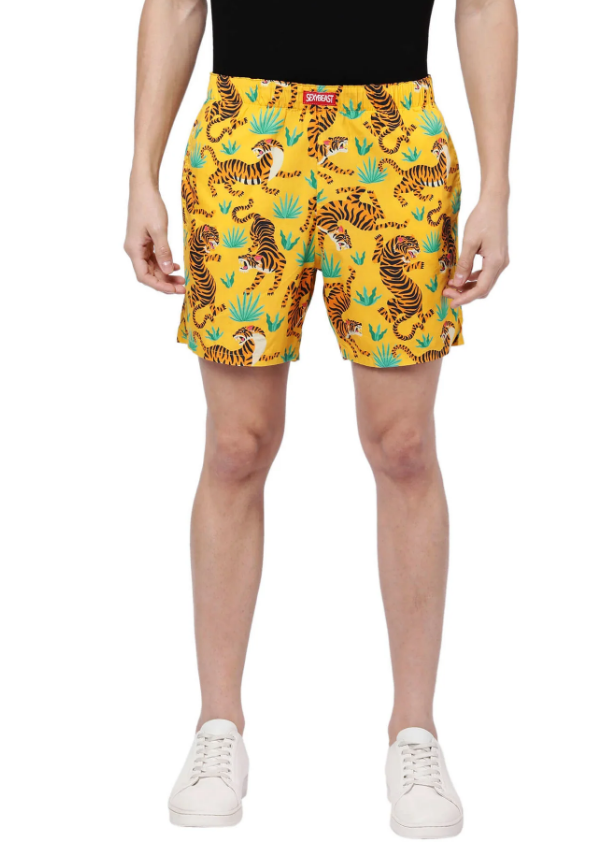 Things to consider to buying comfortable men’s shorts 