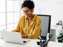 Ways Conversational Automation Improves Employee Experience